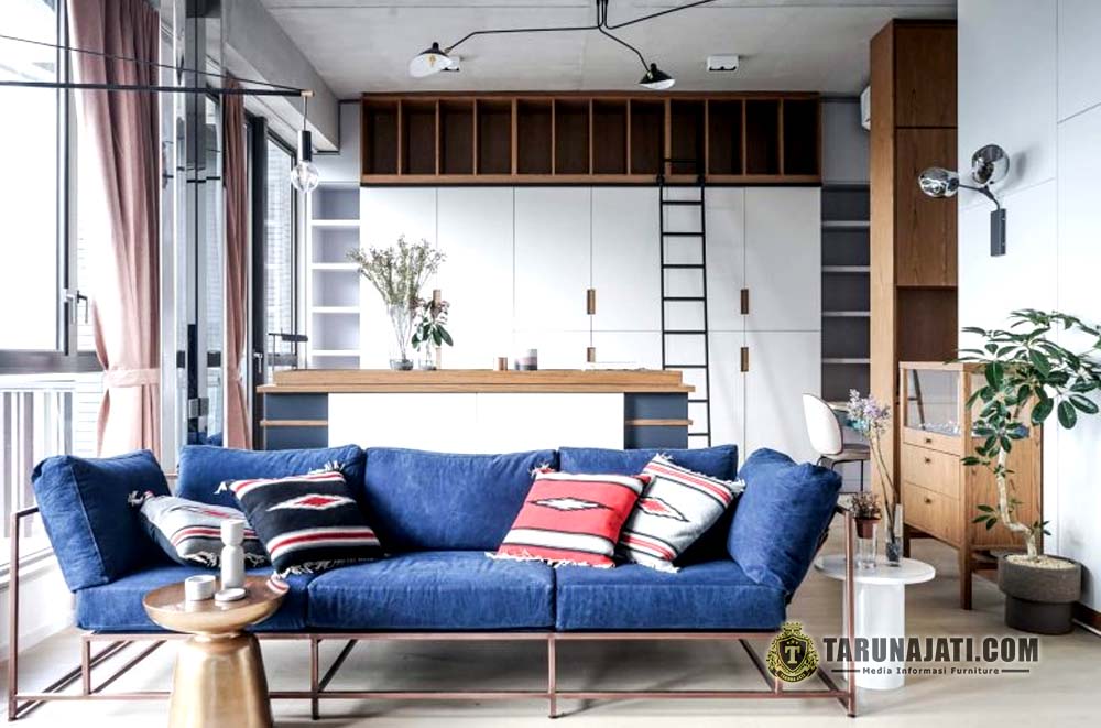 Maksimalkan space dengan furniture